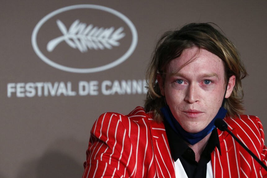 калеб лэндри джонс